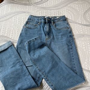 COTTON ON JEANS
